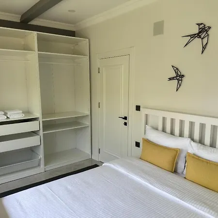 Villa Ortaca'da, 1+1 ,doga Icinde, Limon Cicegi *