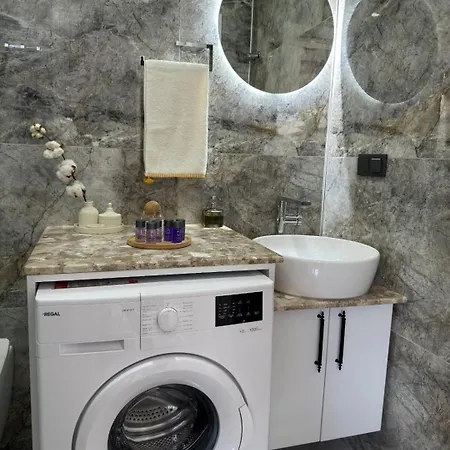 Ortaca'da, 1+1 ,doga Icinde, Limon Cicegi * Ortaca (Mugla)