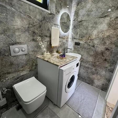 Ortaca'da, 1+1 ,doga Icinde, Limon Cicegi Villa